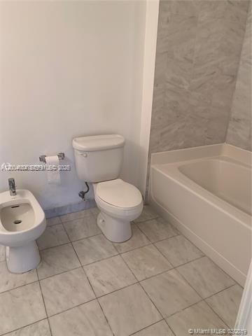 601 NE 36th St, Unit 708, Miami, FL 33137 Photo