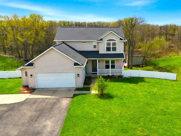 2066 52nd Street SW, Wyoming, MI 49519