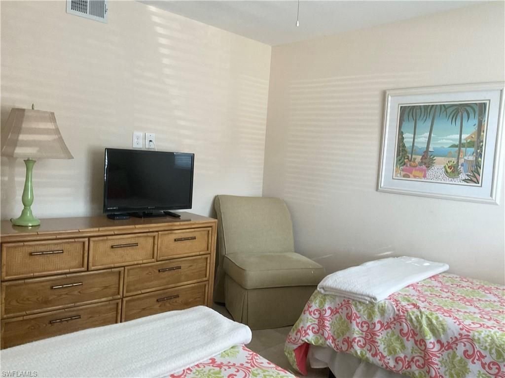 3062 Sandpiper Bay Cir, Unit K102, Naples, FL 34112 Photo