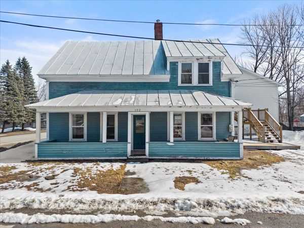 102 Thomas Mcclellan Road , Farmington, ME 04938