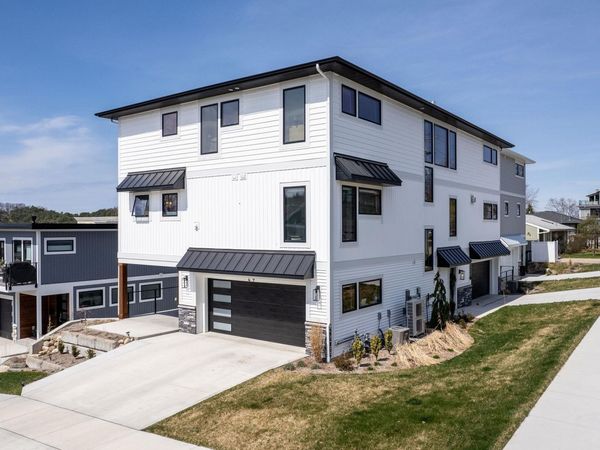 49 Howard Avenue, Unit 1, Grand Haven, MI 49517