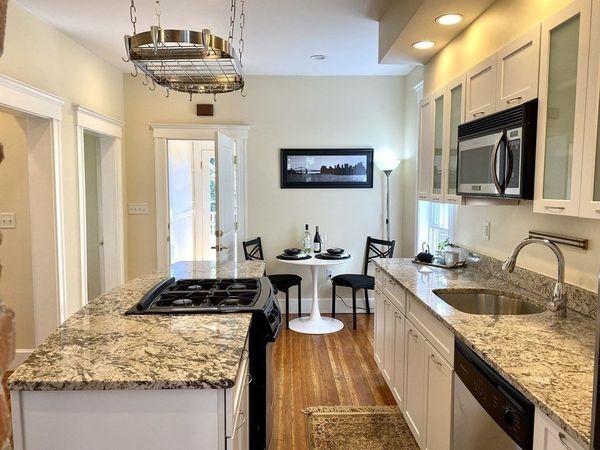 98 Amory St, Unit 2, Cambridge, MA 02139