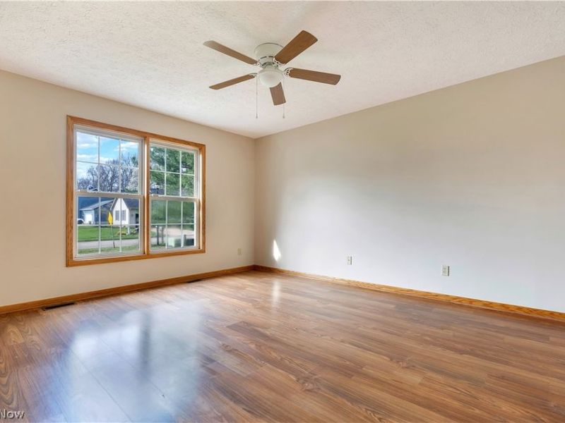 2041 Old Elm Street NE, Canton, OH 44721 Photo 22