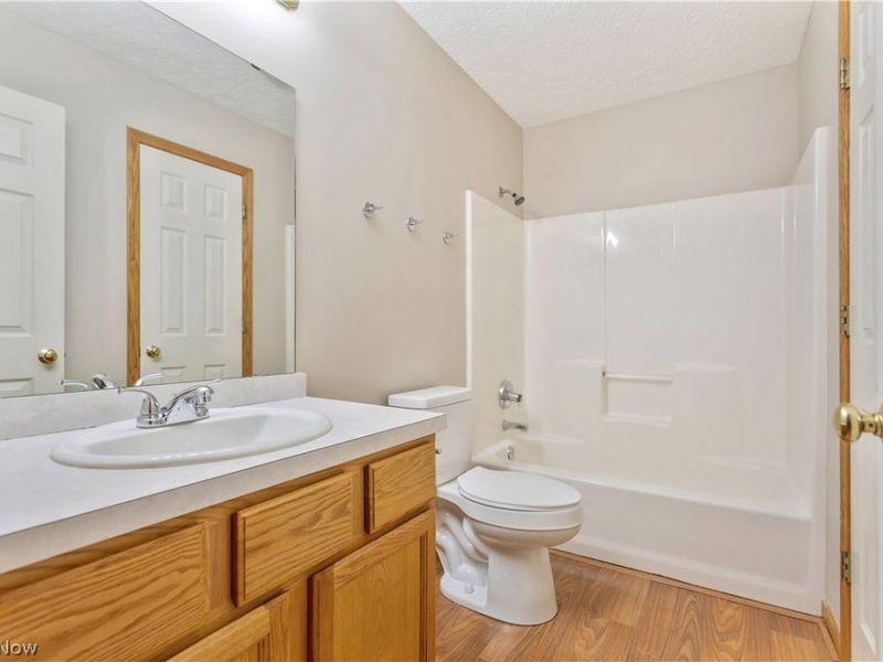 2041 Old Elm Street NE, Canton, OH 44721 Photo 29