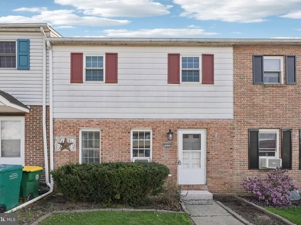 5626 GREENS DRIVE, ALLENTOWN, PA 18106