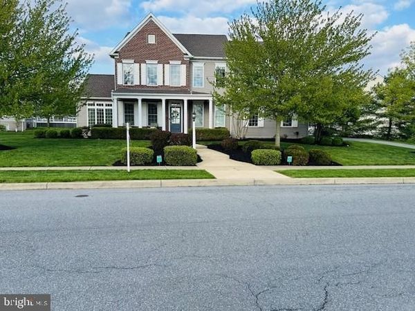 7388 VIEW CREST DRIVE , HARRISBURG, PA 17112