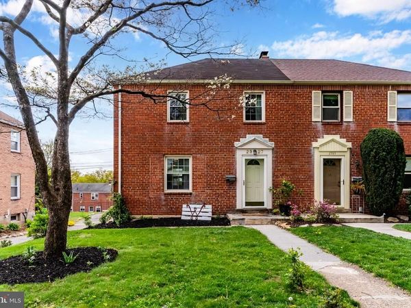 2927 CROYDEN ROAD, HARRISBURG, PA 17104