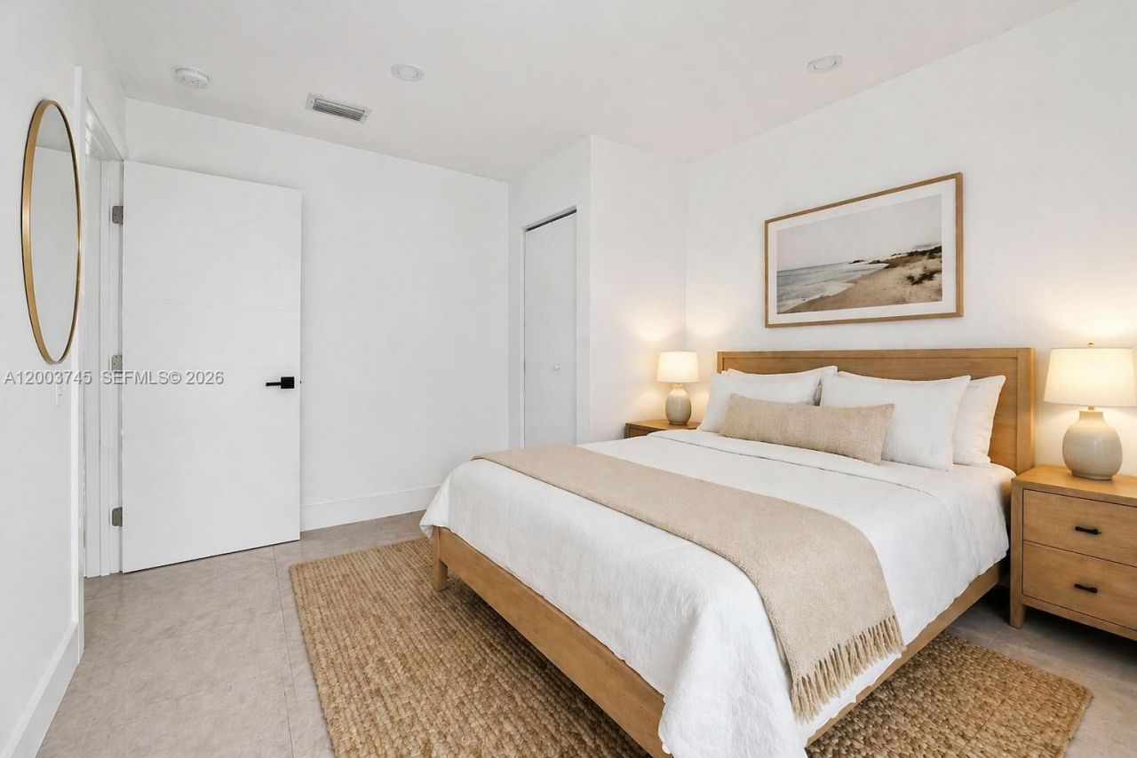 1102 NW 103rd St, Unit 1, Miami, FL 33150 Photo