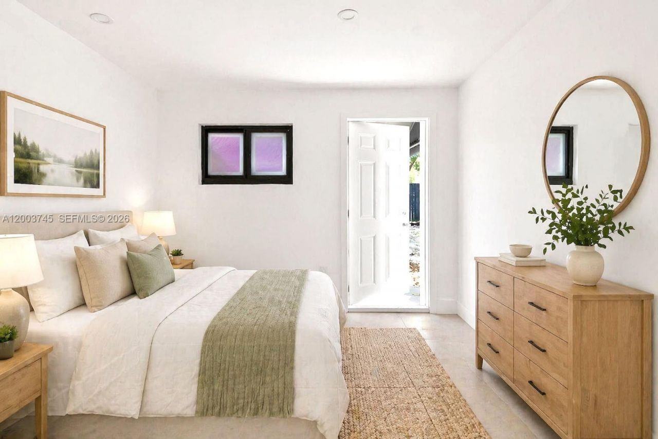 1102 NW 103rd St, Unit 1, Miami, FL 33150 Photo