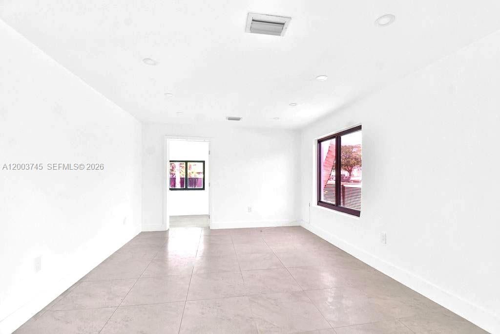 1102 NW 103rd St, Unit 1, Miami, FL 33150 Photo