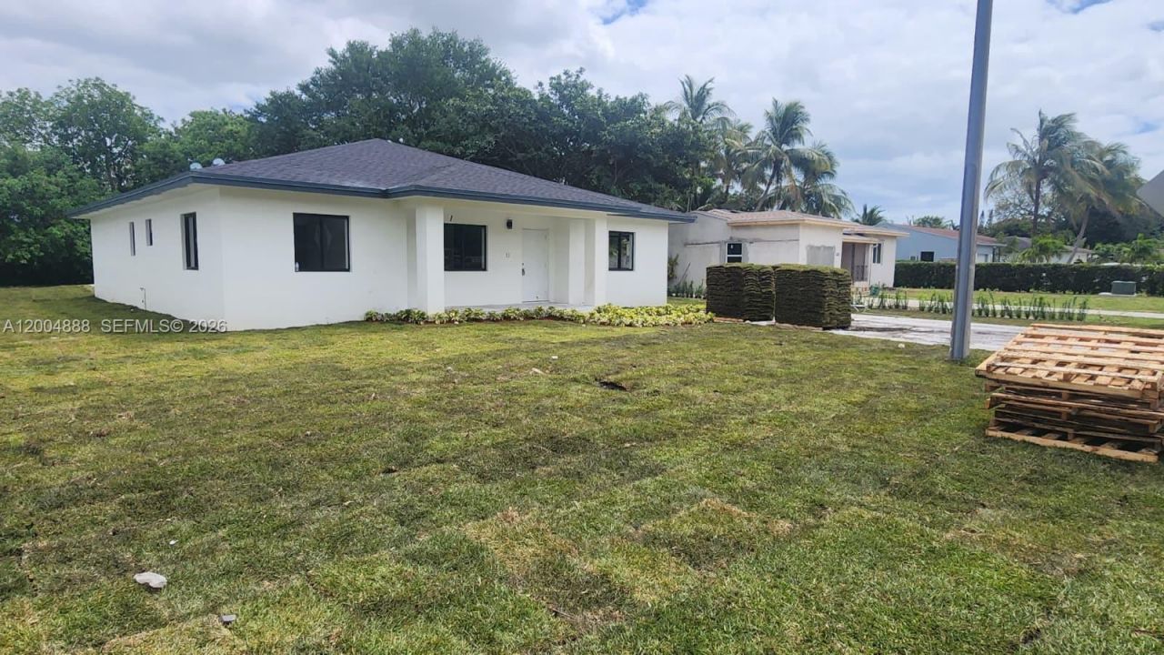 Please Call For Address, North Miami Beach, FL 33162 Photo