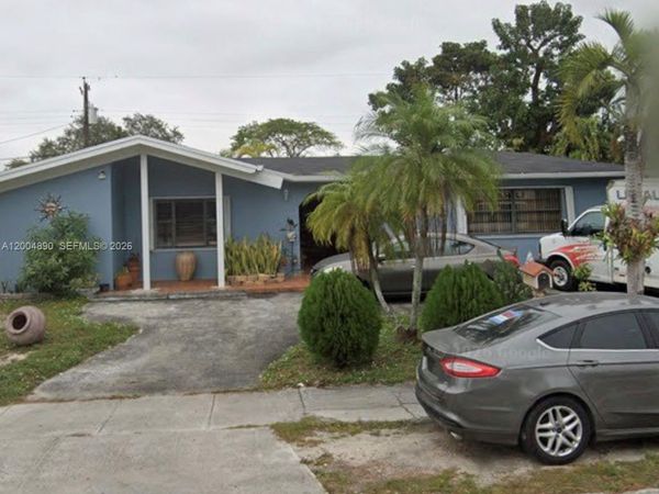 12325 SW 42nd St , Miami, FL 33175
