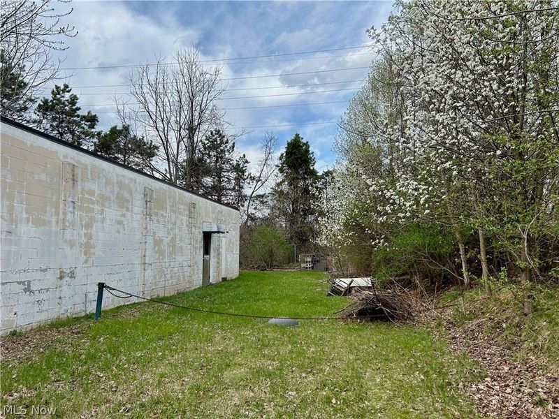 1863 Fenton Avenue, Akron, OH 44312 Photo 2