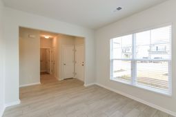 402 Silent Bluff Drive photo 4