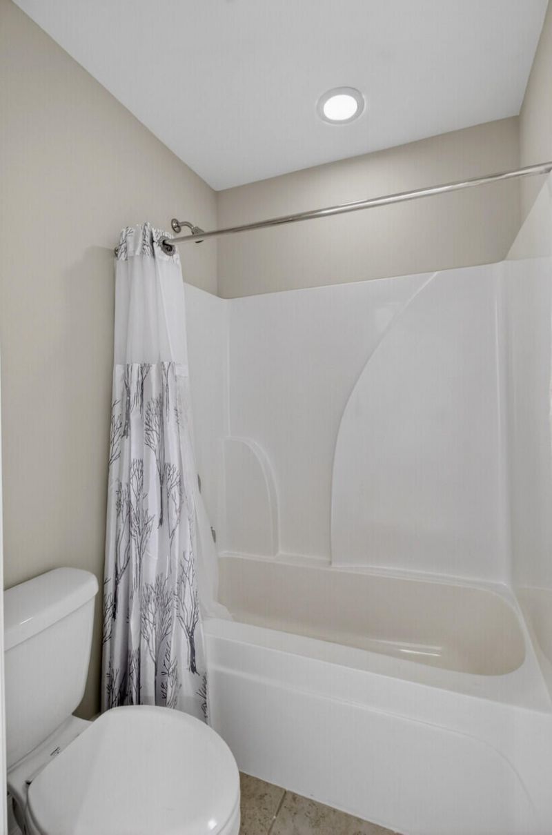 4238 Scharite Street Photo 35