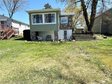 7043 Big Trail Road, Rose Twp, MI 48442