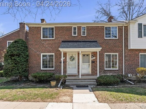 22923 Gary Lane, St. Clair Shores, MI 48080