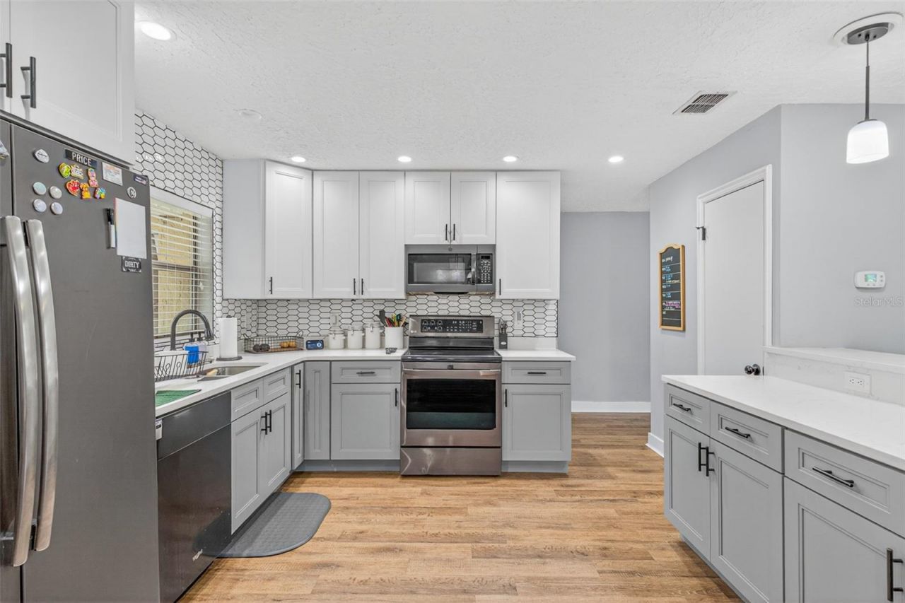 214 Sheridan Avenue , Longwood, FL 32750 Photo