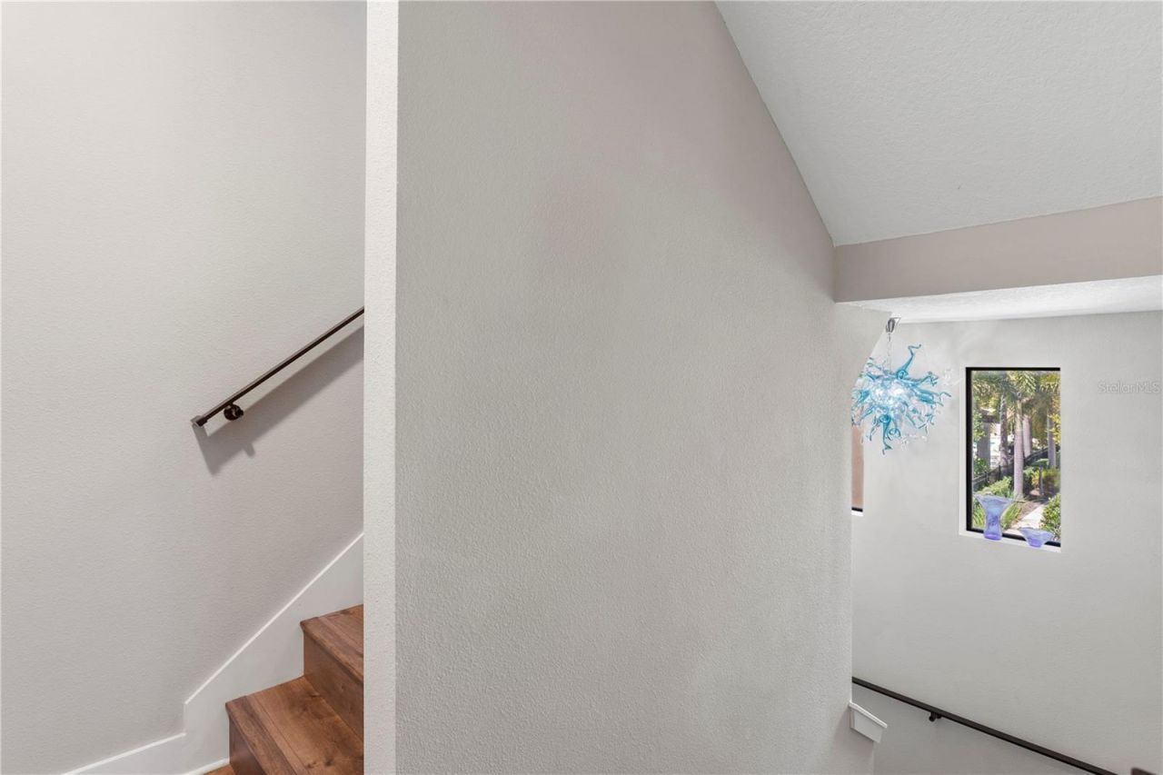 2521 11th Place N, Saint Petersburg, FL 33713 Photo