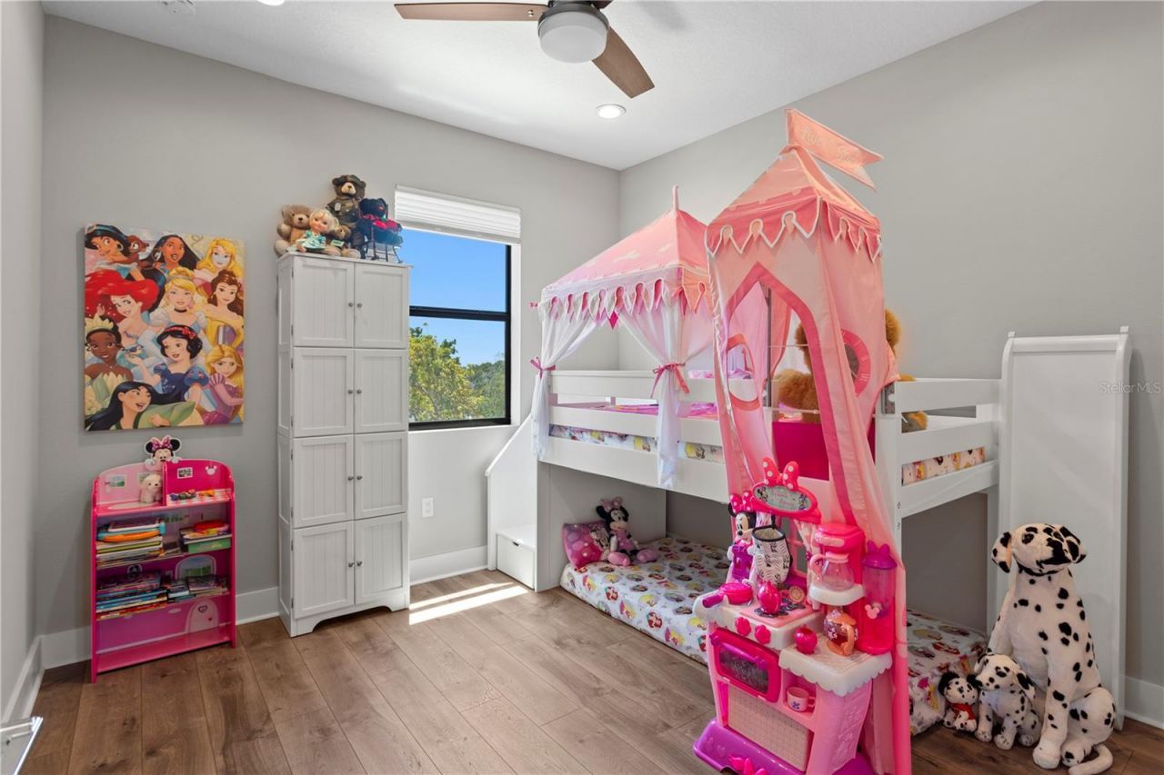 2521 11th Place N, Saint Petersburg, FL 33713 Photo