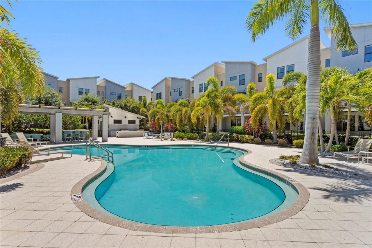 2521 11th Place N, Saint Petersburg, FL 33713 Photo