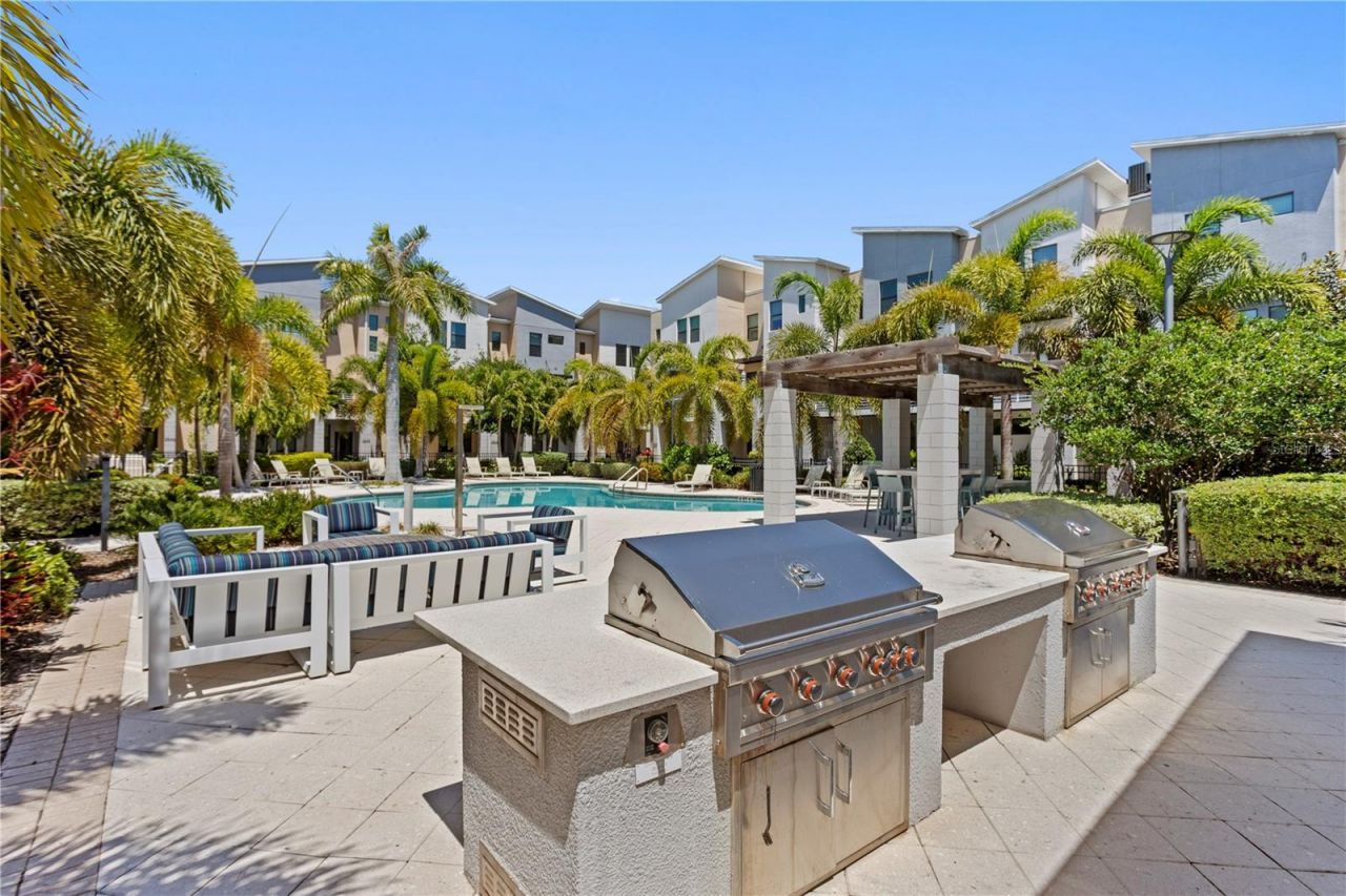 2521 11th Place N, Saint Petersburg, FL 33713 Photo
