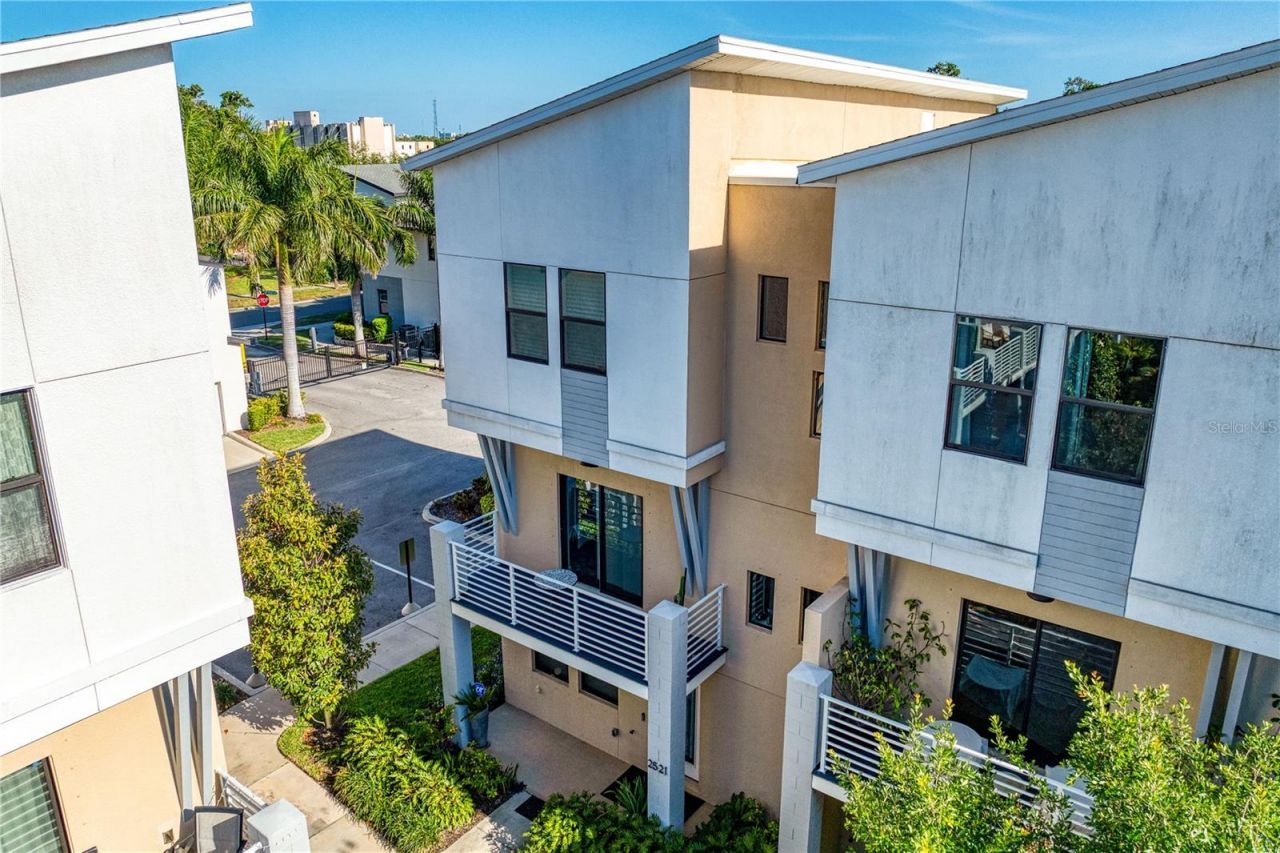2521 11th Place N, Saint Petersburg, FL 33713 Photo