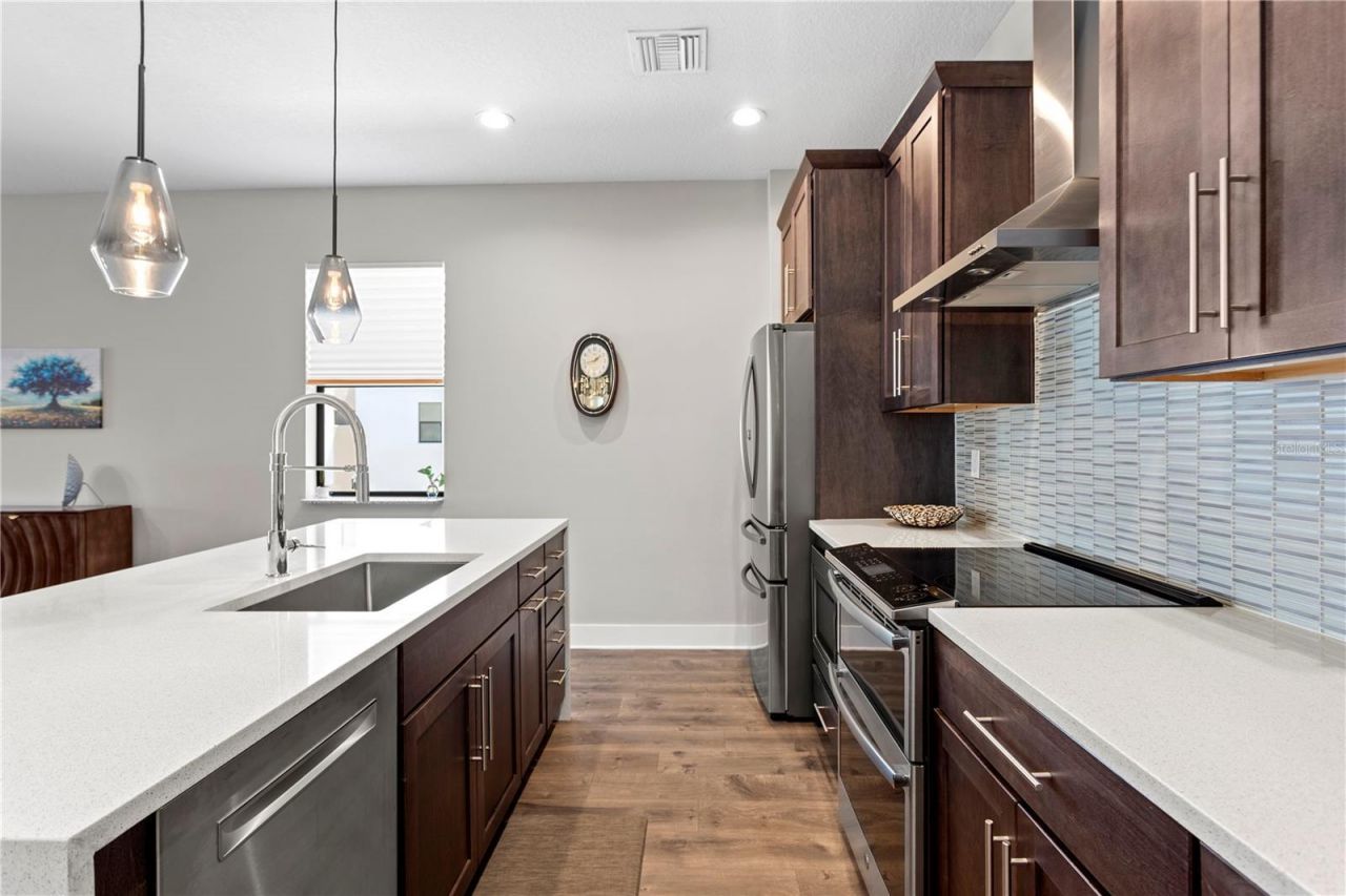 2521 11th Place N, Saint Petersburg, FL 33713 Photo