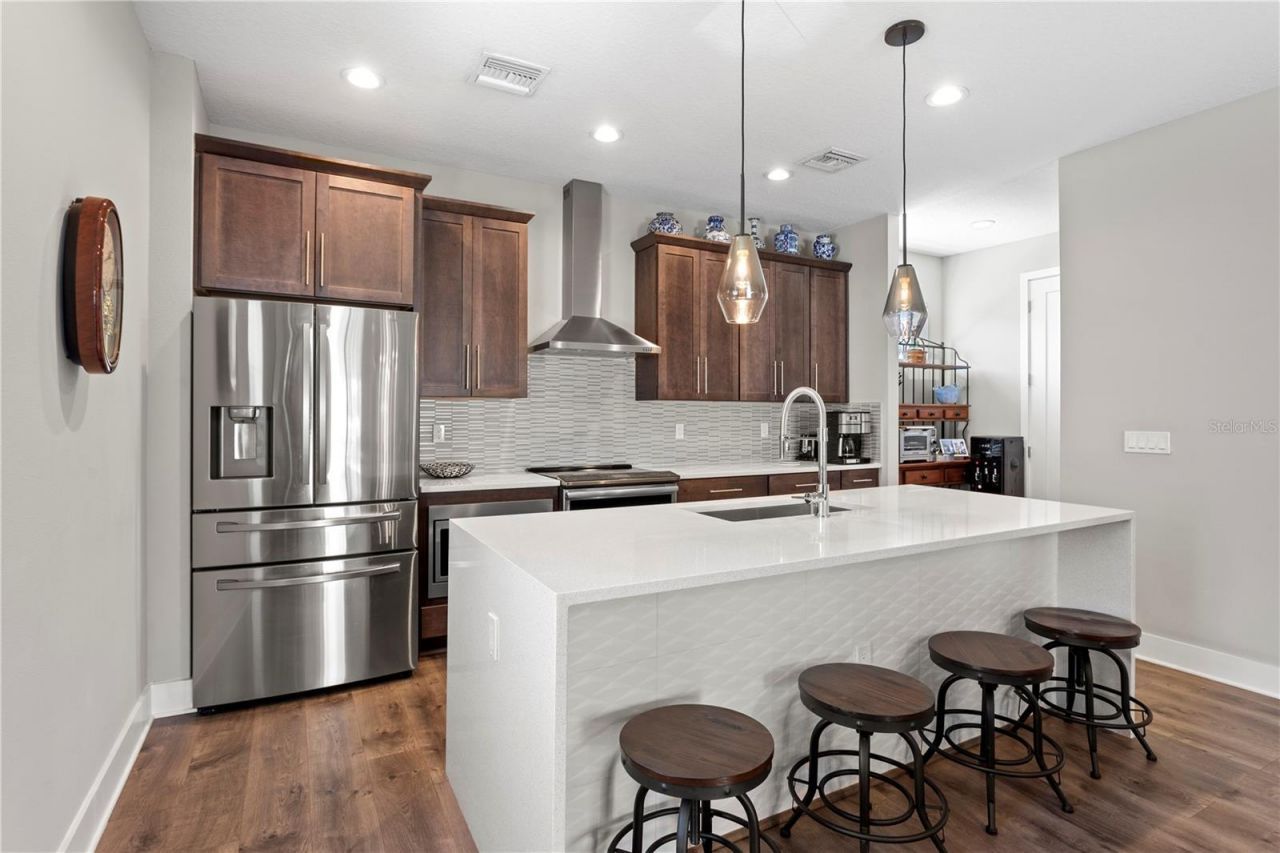 2521 11th Place N, Saint Petersburg, FL 33713 Photo