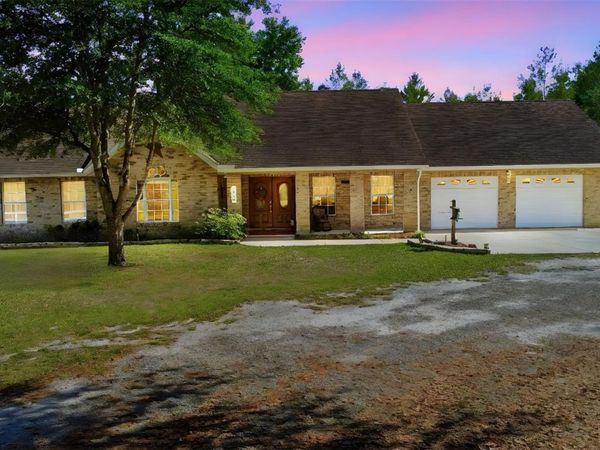 1640 RED DOG ROAD , DE LEON SPRINGS, FL 32130