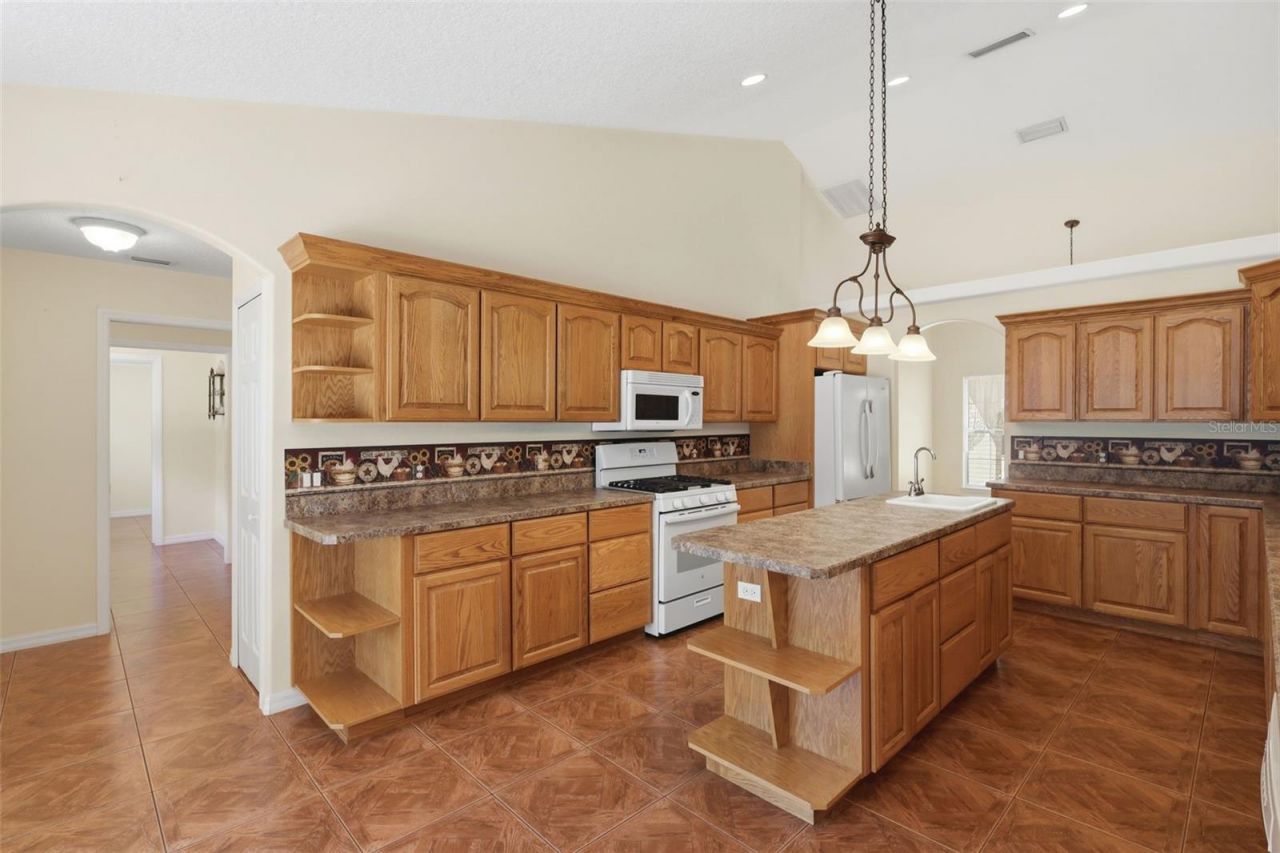 1640 Red Dog Road , De Leon Springs, FL 32130 Photo