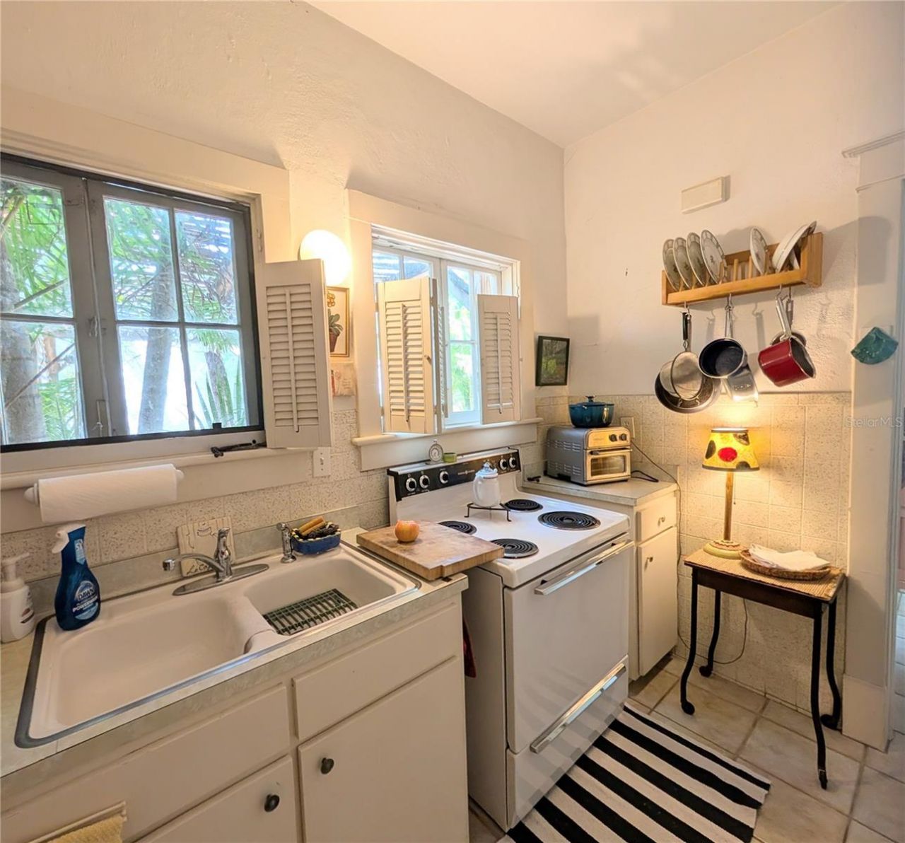 1701 Siesta Drive , Sarasota, FL 34239 Photo