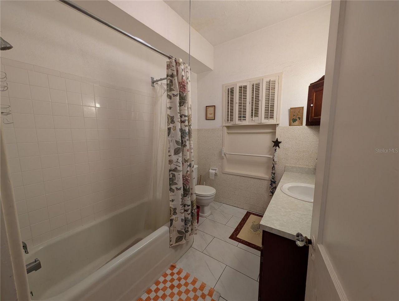 1701 Siesta Drive , Sarasota, FL 34239 Photo