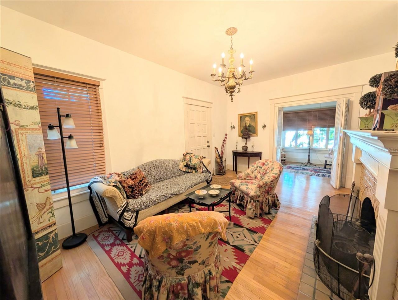 1701 Siesta Drive , Sarasota, FL 34239 Photo