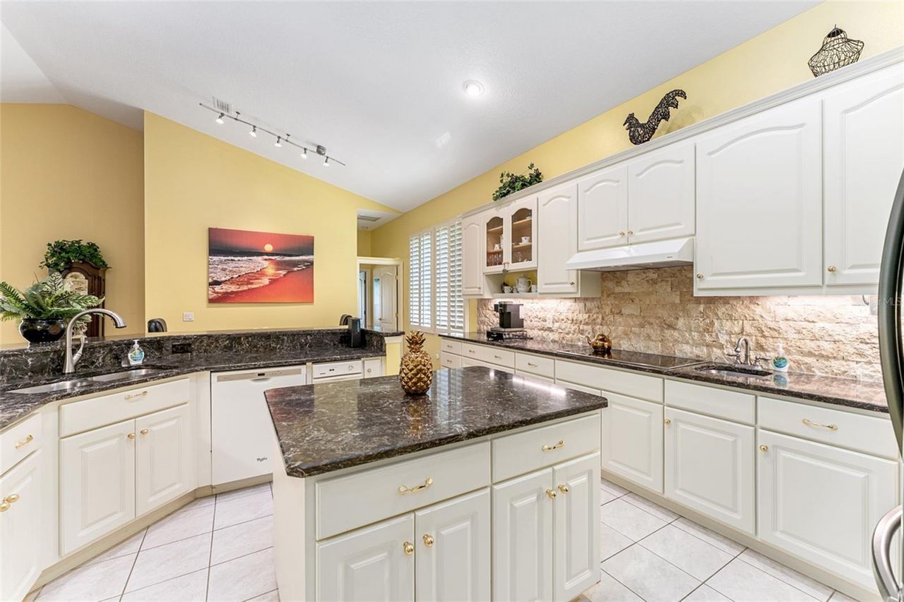 20860 SW 36th Street , Dunnellon, FL 34431 Photo