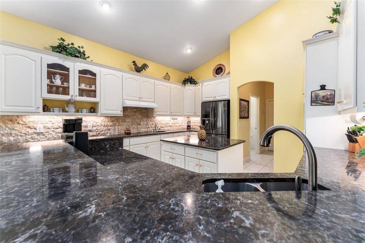 20860 SW 36th Street , Dunnellon, FL 34431 Photo