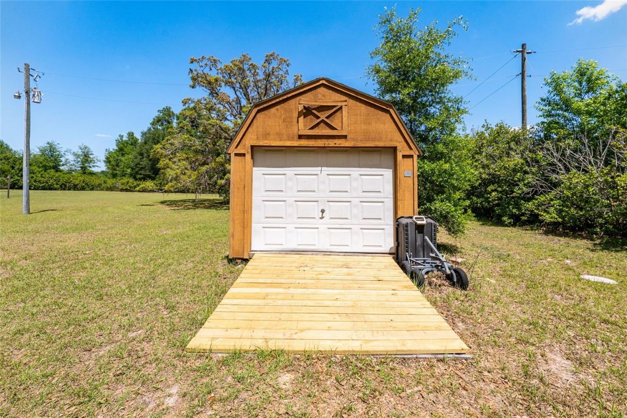 20860 SW 36th Street , Dunnellon, FL 34431 Photo