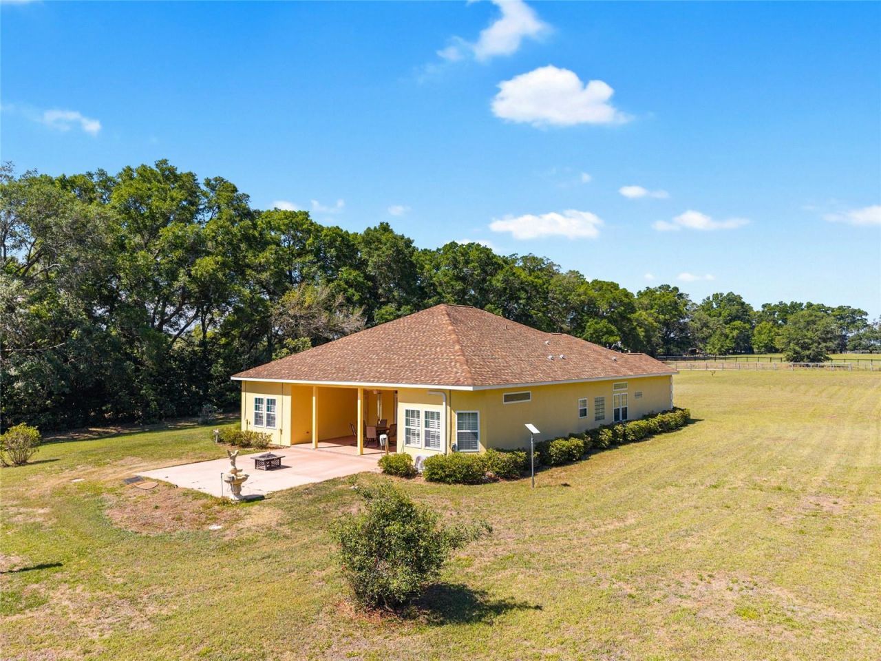 20860 SW 36th Street , Dunnellon, FL 34431 Photo