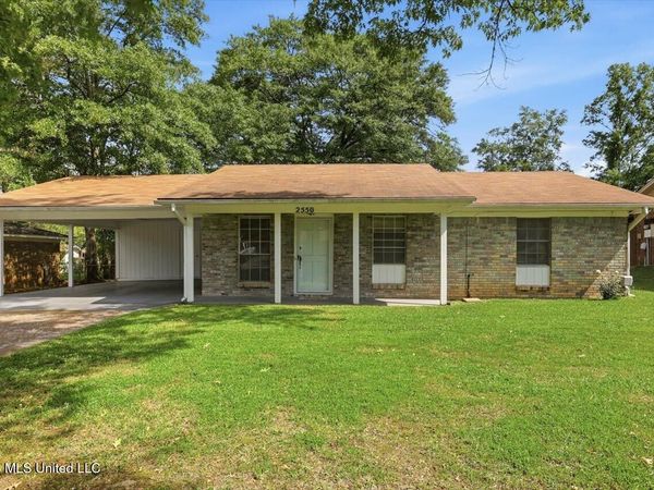 2550 Gina Drive, Pearl, MS 39208