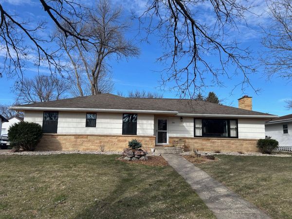 306 E 2nd Street , Minneota, MN 56264