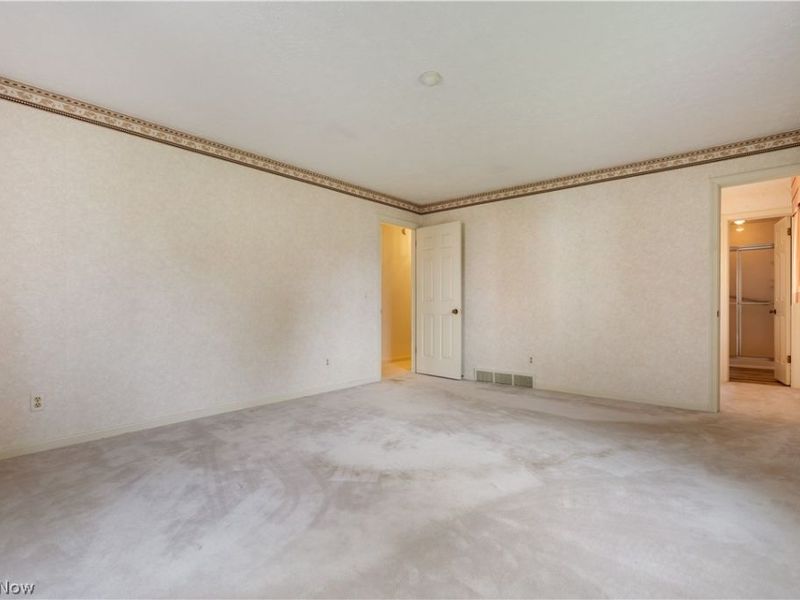 2240 Devonshire Drive NW, Canton, OH 44708 Photo 17