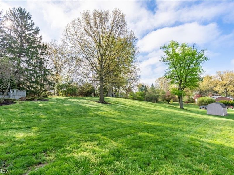 2240 Devonshire Drive NW, Canton, OH 44708 Photo 34