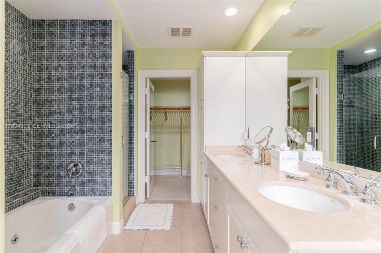 11718 SE Florida Ave , Hobe Sound, FL 33455 Photo