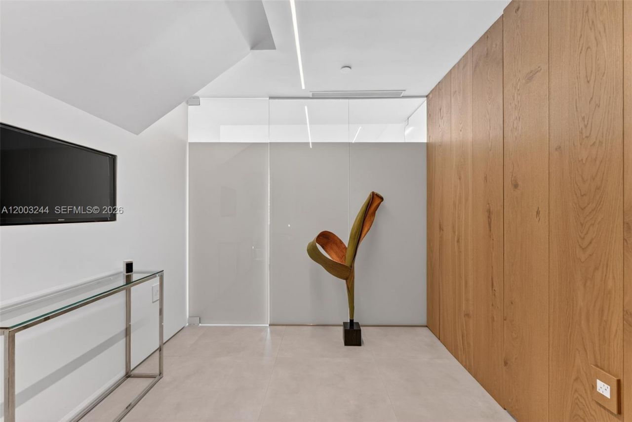 801 Brickell Key Blvd, Unit PH3306, Miami, FL 33131 Photo