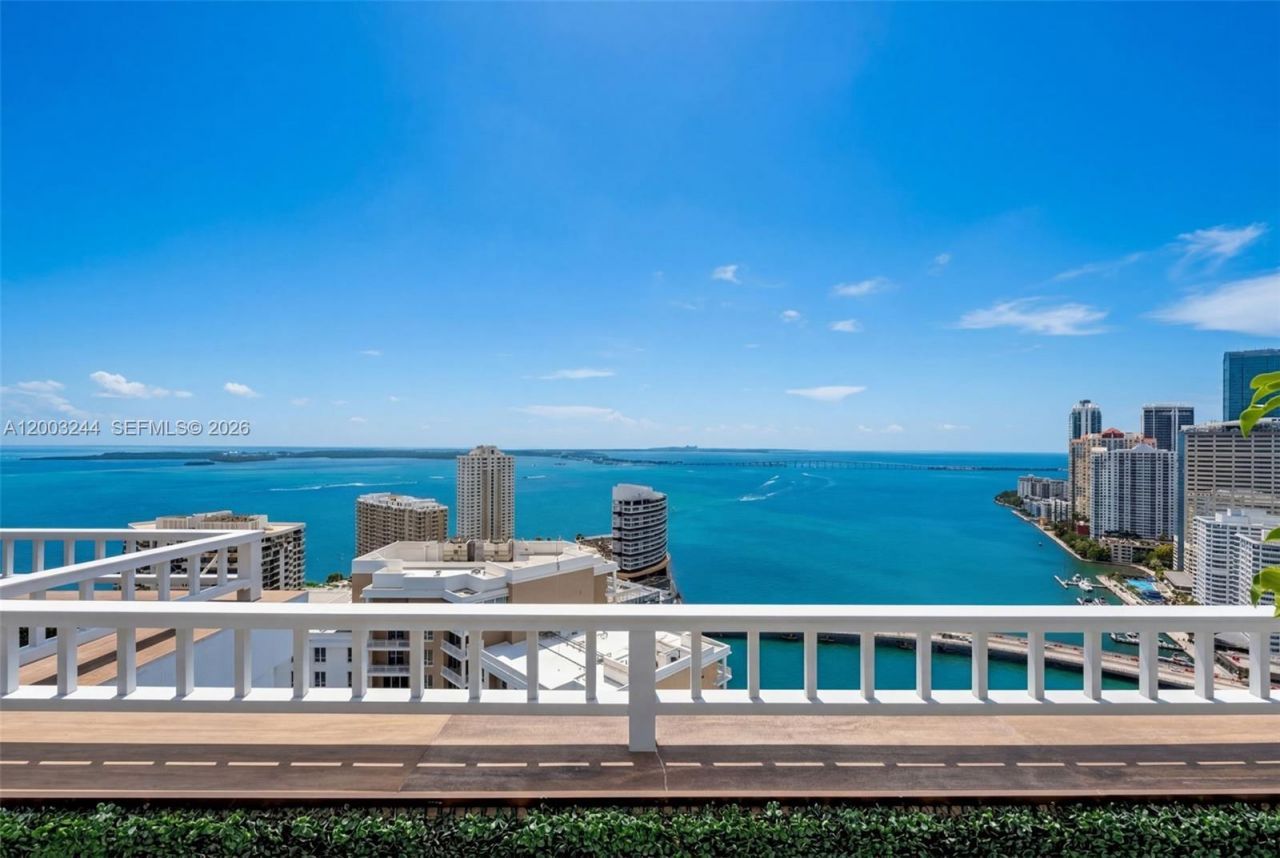 801 Brickell Key Blvd, Unit PH3306, Miami, FL 33131 Photo