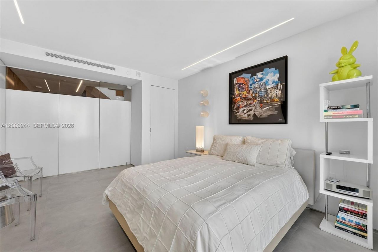 801 Brickell Key Blvd, Unit PH3306, Miami, FL 33131 Photo