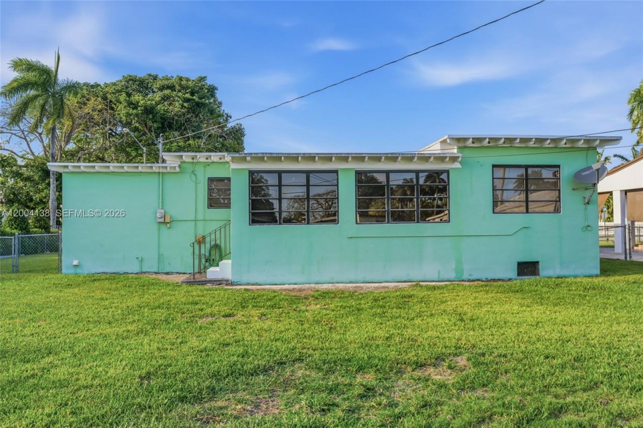 380 NE 15th St, Homestead, FL 33030 Photo