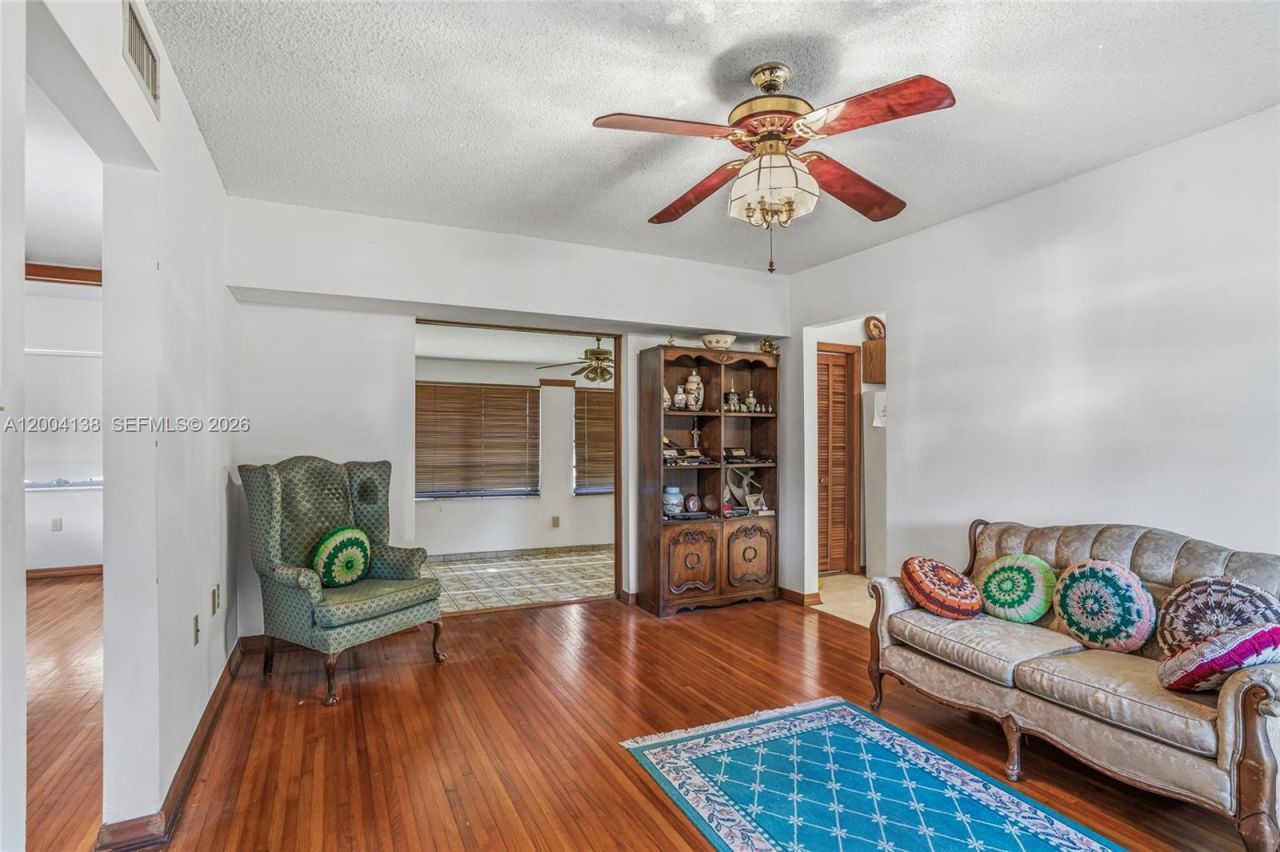 380 NE 15th St, Homestead, FL 33030 Photo