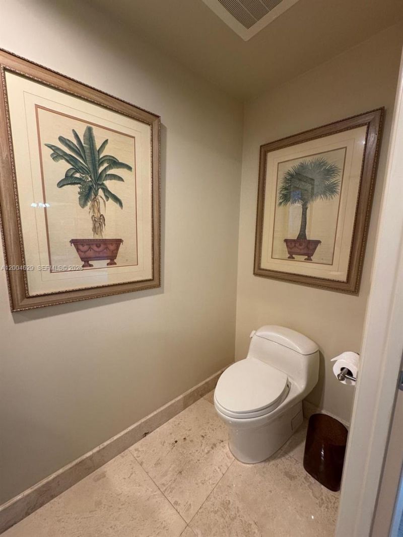333 Las Olas Way, Unit 304, Fort Lauderdale, FL 33301 Photo