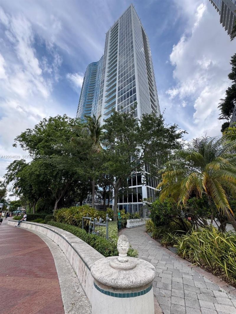 333 Las Olas Way, Unit 304, Fort Lauderdale, FL 33301 Photo